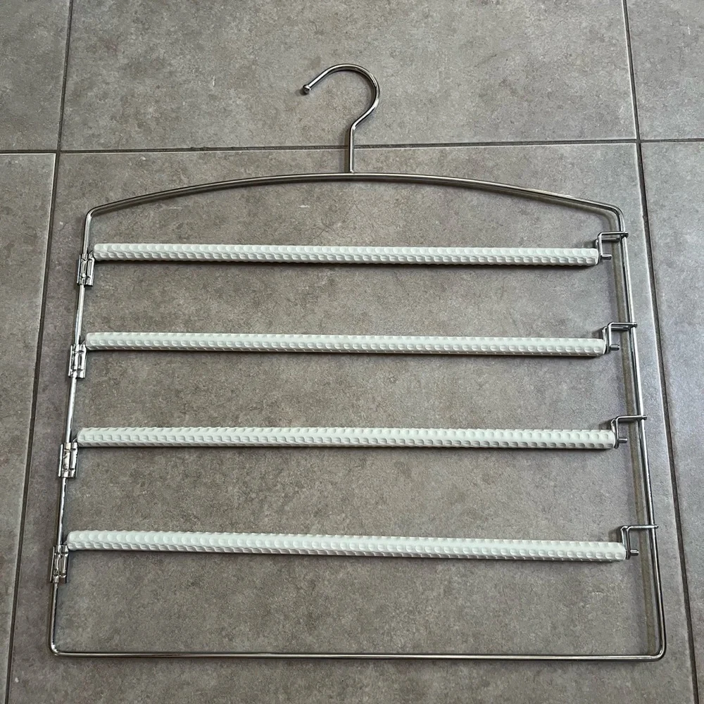 2 RICHARDS 4 Tier Closet & Storage Clothes Hanger Space Saving w Swing Arms NWOT